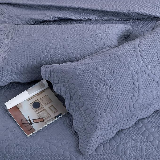 EVENHUG Oversized King Bedspreads California King Quilt Set - Image 4