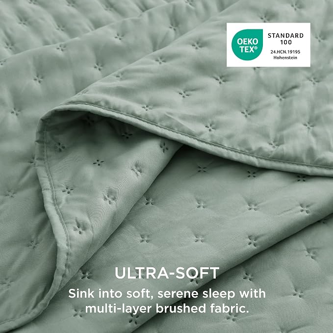 Bedsure King Size Quilt Bedspread, Lightweight Comforter, Sage Green Coverlet - Image 3
