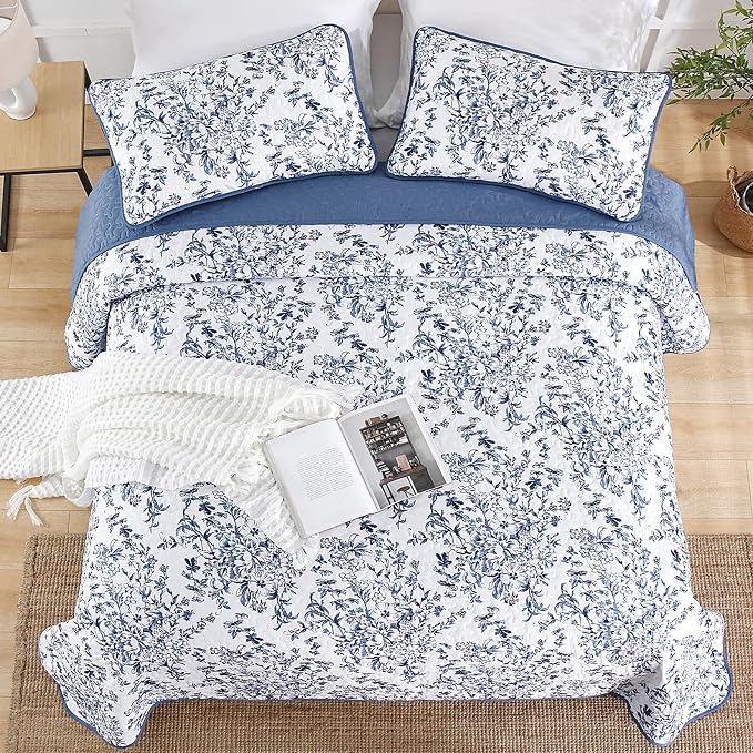 WONGS BEDDING Botanical Queen Quilt Bedding Set, 3 Pieces Bedspread, Microfiber - Image 8
