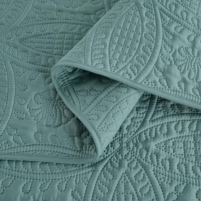 Chezmoi Collection Austin 3-piece Oversized Bedspread Coverlet Set - Image 8