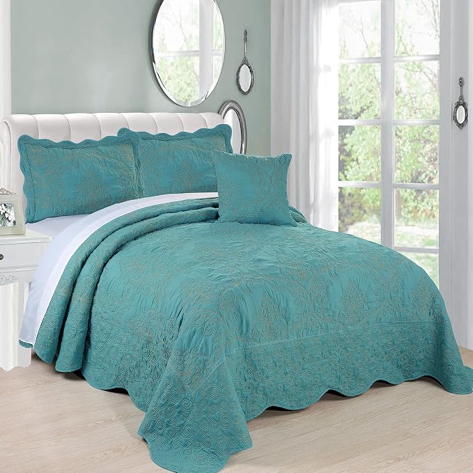Home Soft Things Damask 4 Piece Bedspread Set, Scalloped Edge Reversible by HomeSoftThings