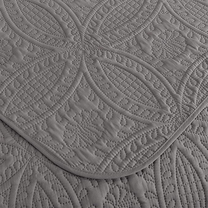 Chezmoi Collection Austin 3-piece Oversized Bedspread Coverlet Set - Image 7