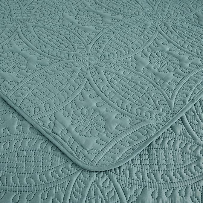 Chezmoi Collection Austin 3-piece Oversized Bedspread Coverlet Set - Image 9
